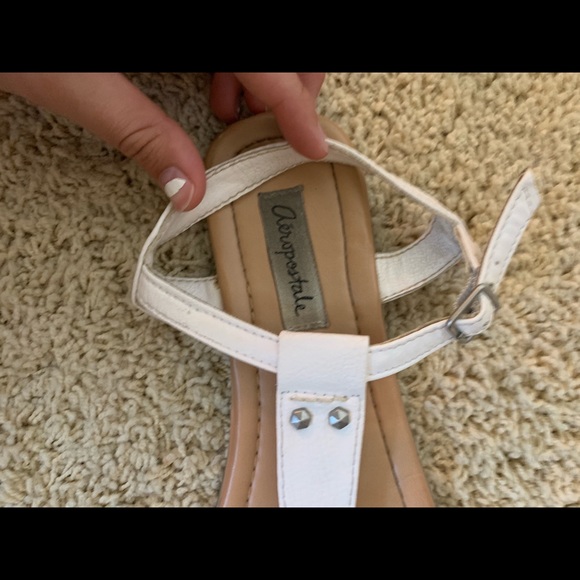 Women’s size 9 sandals - Picture 2 of 2